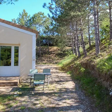 L Echappee Bleue Dromoise - La 3*